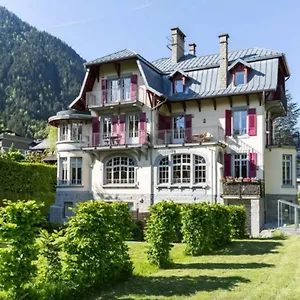https://la-grande-savoyarde-chamonix.hotels-rhonealpes.com